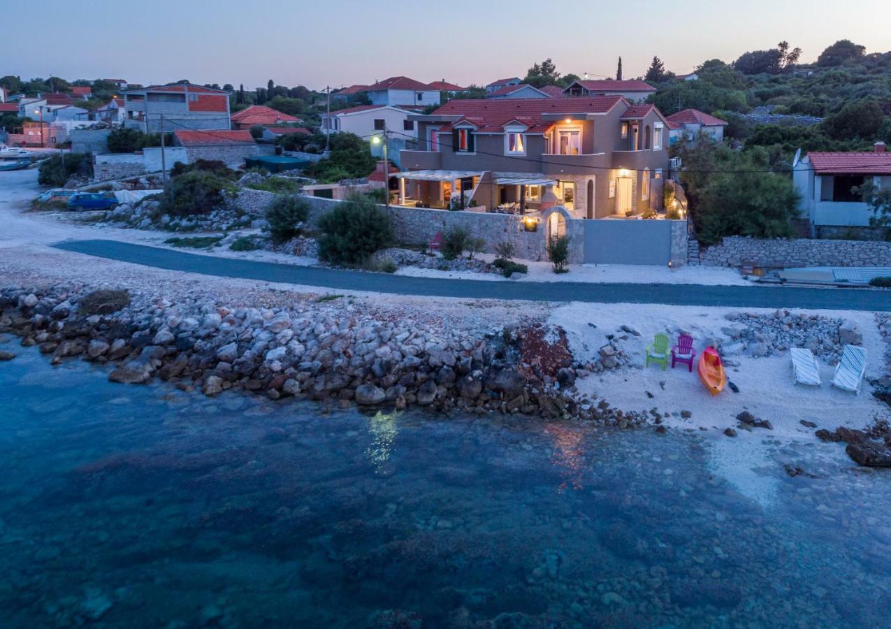 Villa Insula Ventum Trogir Eksteriør billede